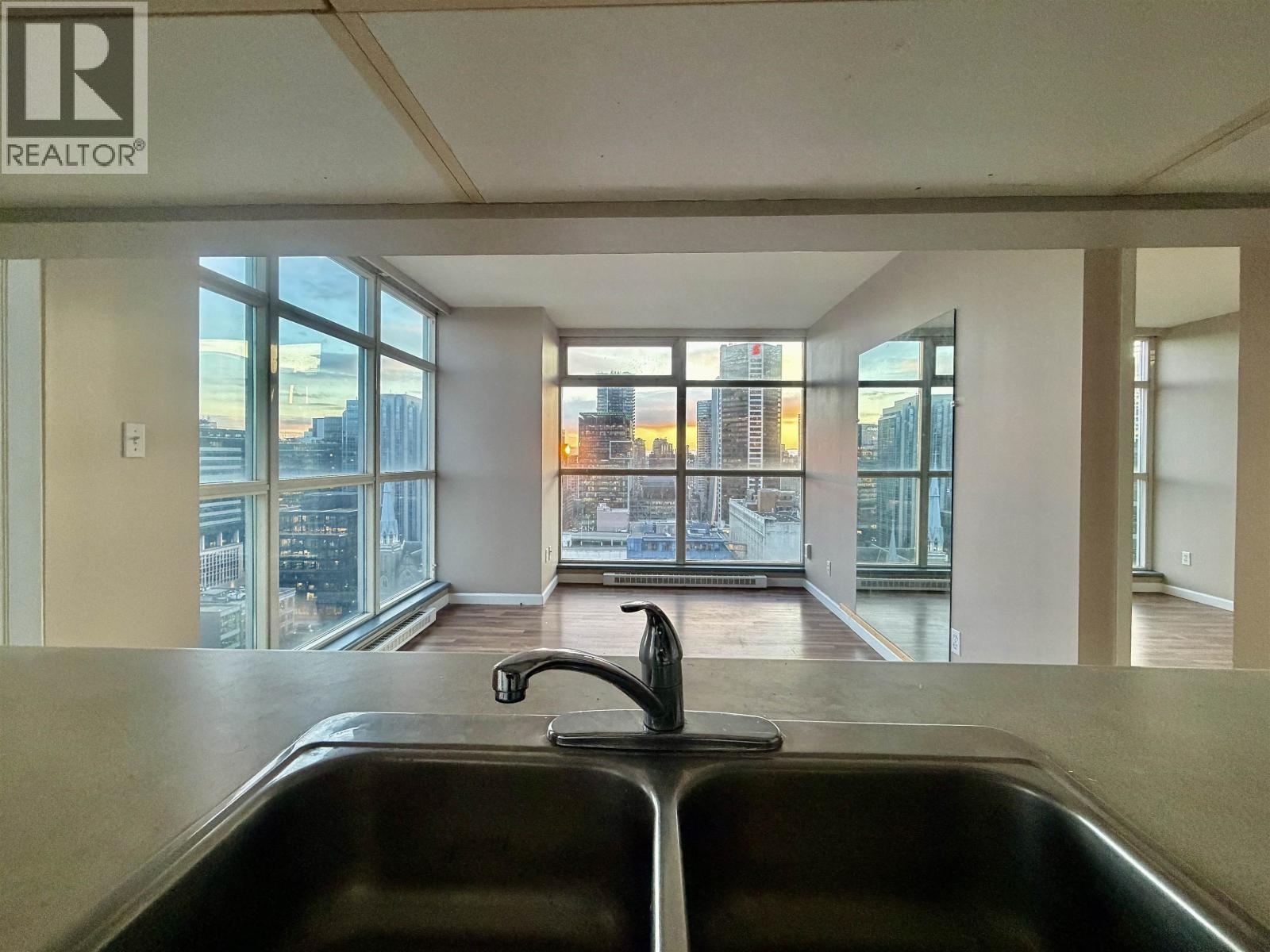 2609 438 Seymour Street, Vancouver, British Columbia  V6B 6H4 - Photo 8 - R3038689