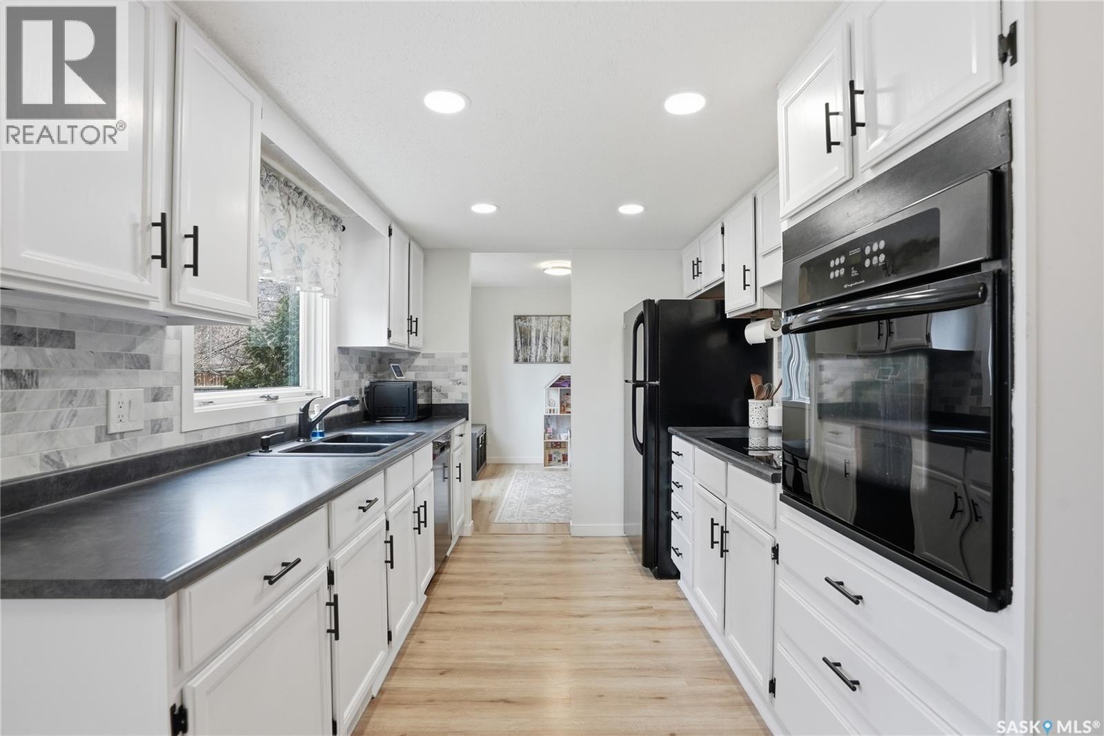 542 Coldspring Way, Saskatoon, Saskatchewan  S7J 3N6 - Photo 12 - SK033637