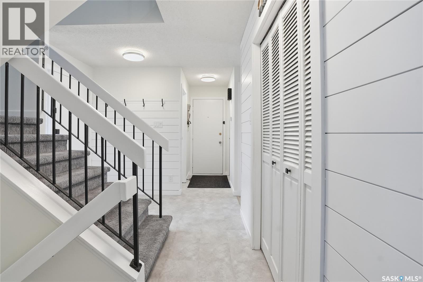 542 Coldspring Way, Saskatoon, Saskatchewan  S7J 3N6 - Photo 5 - SK033637