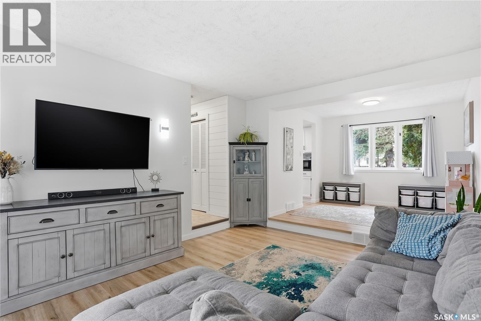 542 Coldspring Way, Saskatoon, Saskatchewan  S7J 3N6 - Photo 8 - SK033637