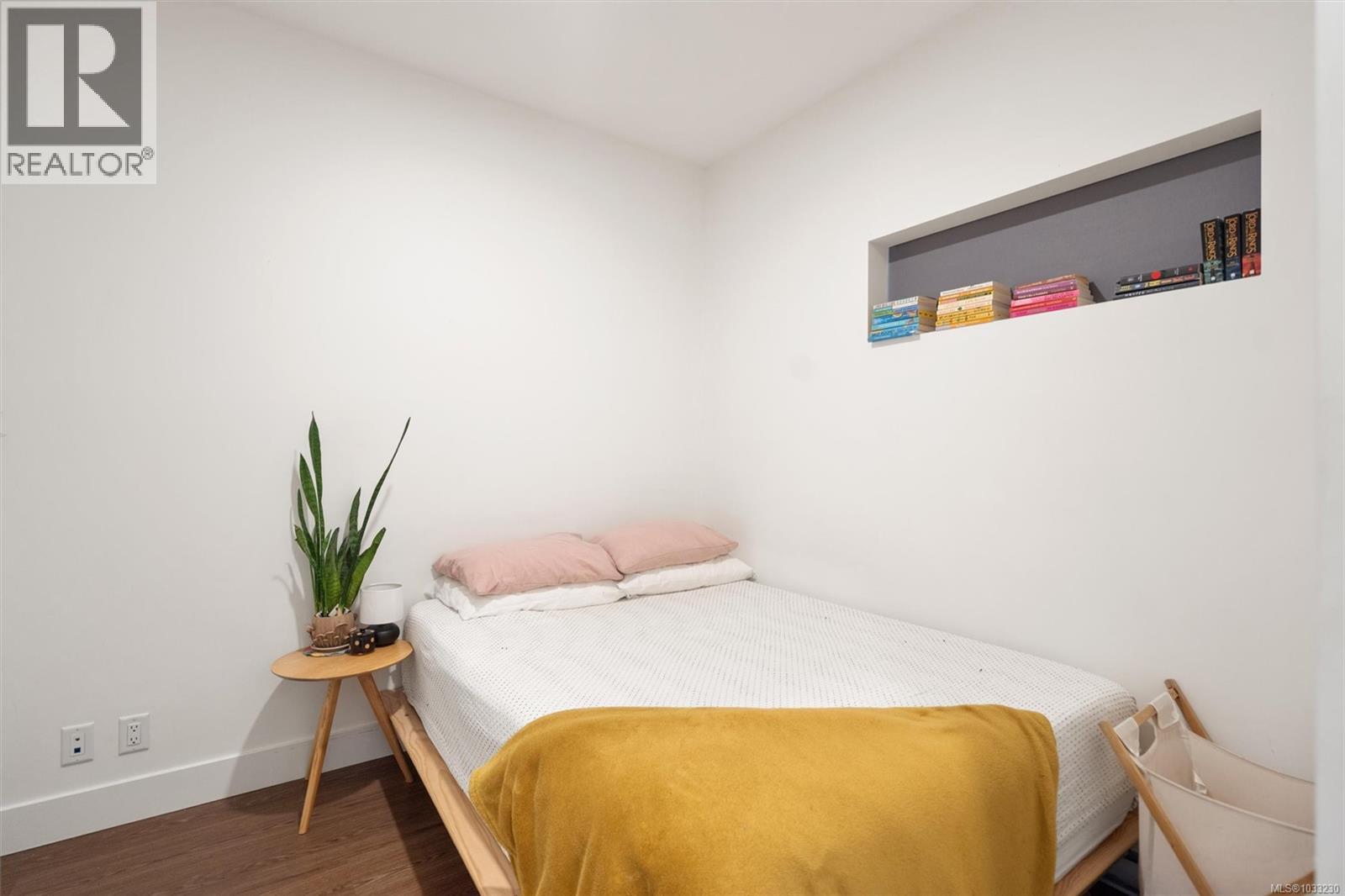 220 515 Chatham St, Victoria, British Columbia  V8T 0C8 - Photo 15 - 1033230