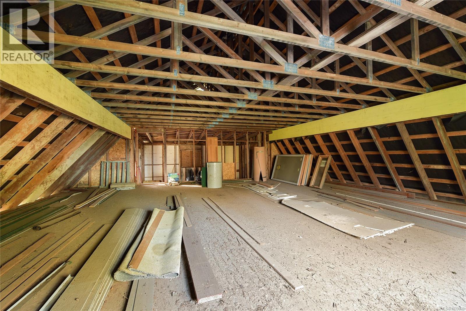 4836 Spring Rd, Saanich, British Columbia  V9E 2E4 - Photo 53 - 1033009