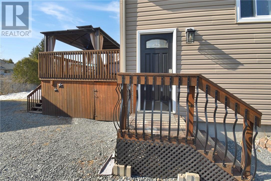 215 Orell St, Garson, Ontario  P3L 1B5 - Photo 14 - 2127255