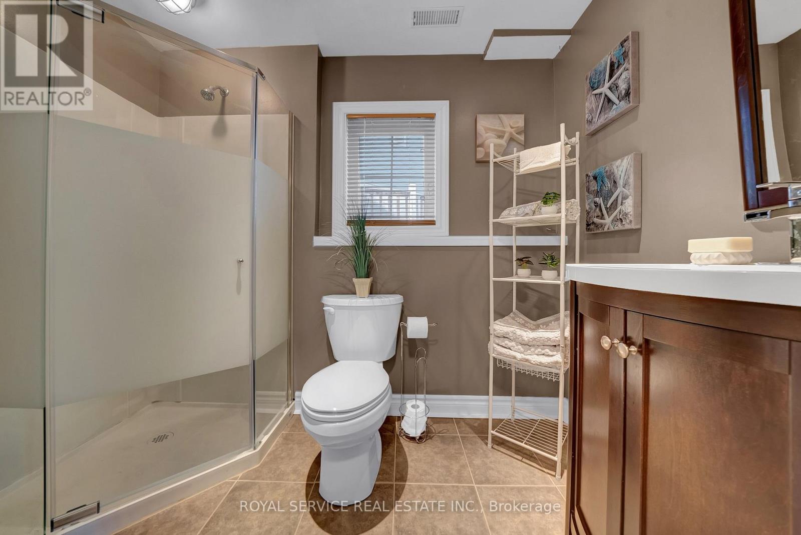 35 Alldread Crescent, Clarington, Ontario  L1B 0C2 - Photo 37 - E13033656