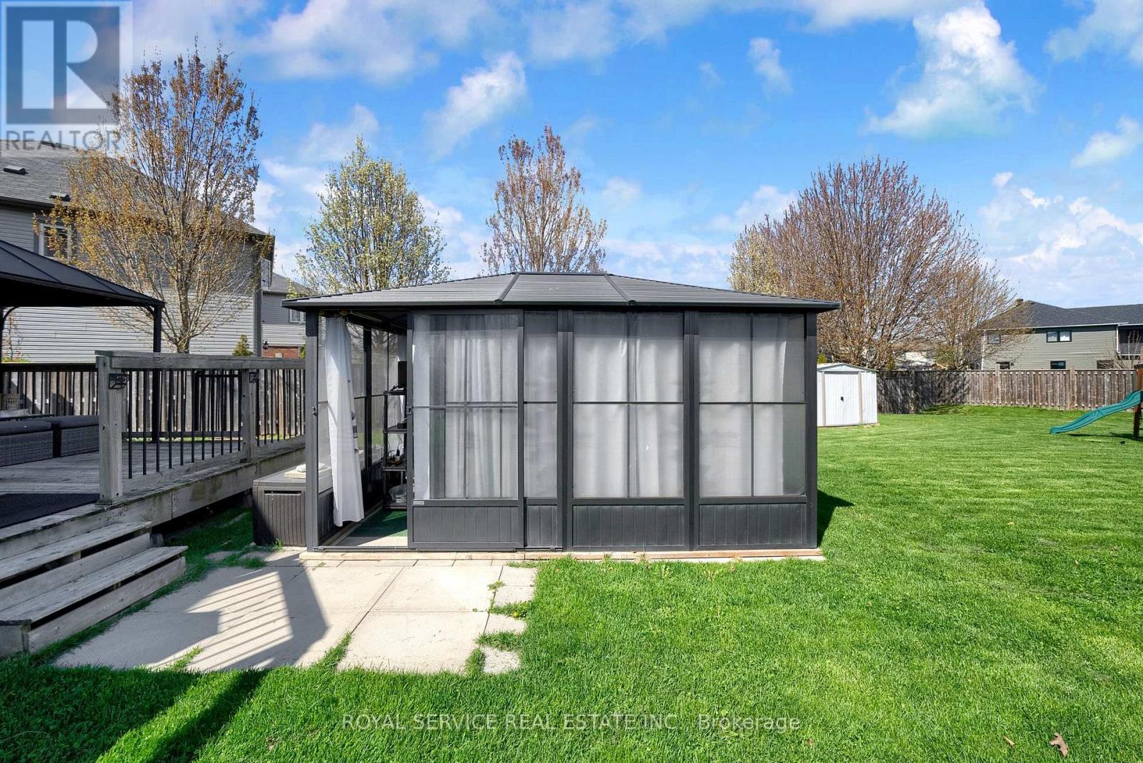 35 Alldread Crescent, Clarington, Ontario  L1B 0C2 - Photo 39 - E13033656