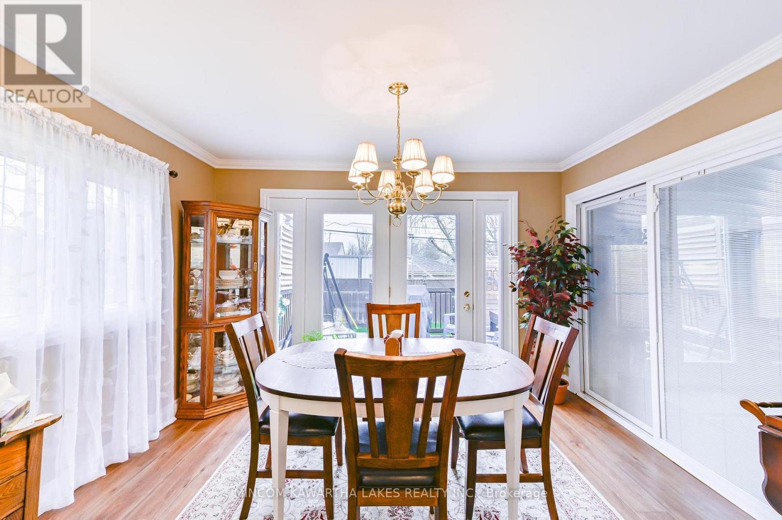 374 Grady Avenue, Peterborough, Ontario  K9J 5S4 - Photo 8 - X13033680