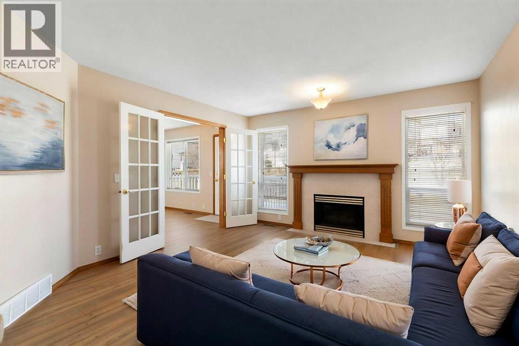 205 Scotia Point NW, Calgary, Alberta  T3L 2B1 - Photo 5 - A2301193