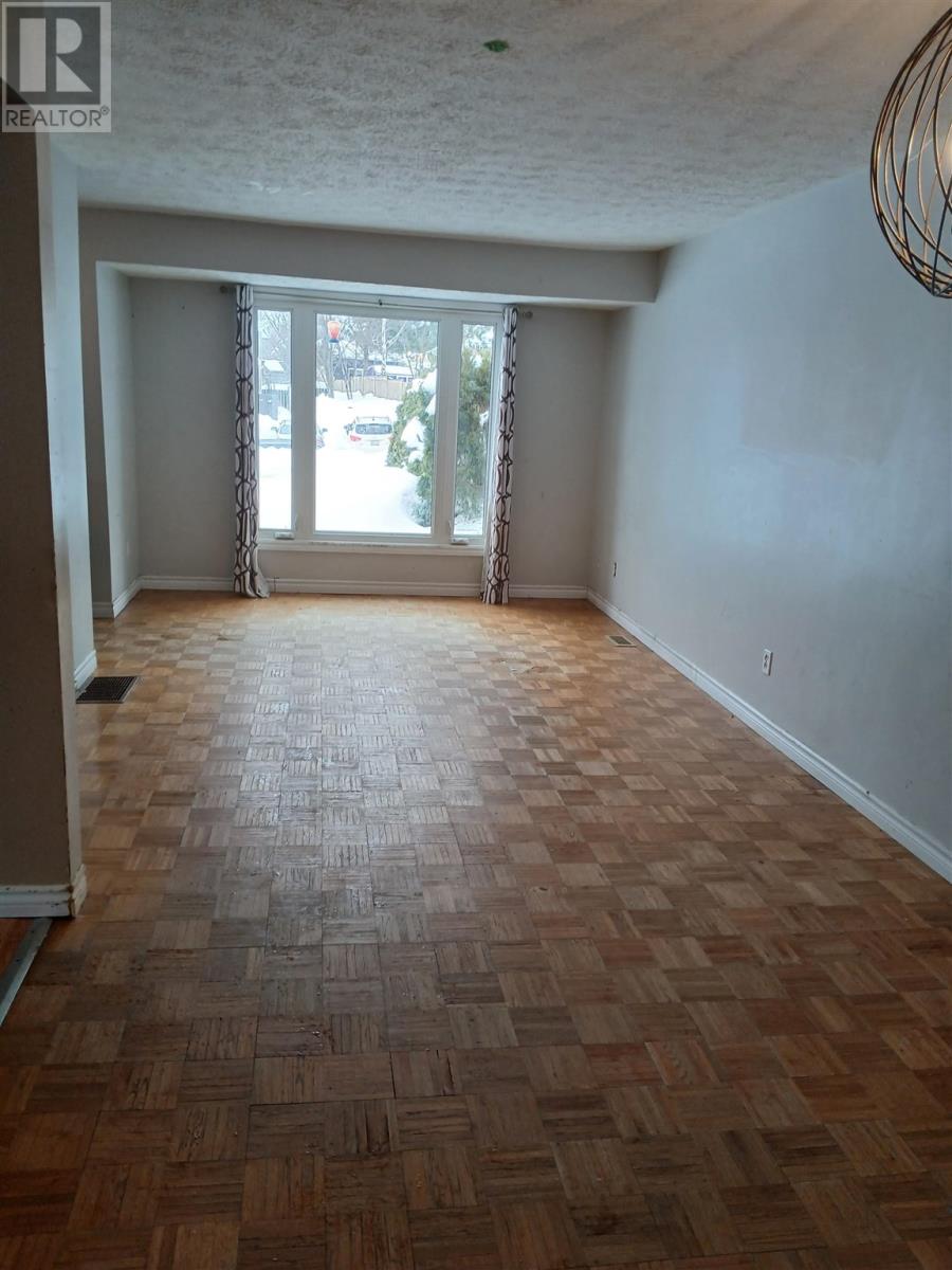 125 Laurier Rd, Elliot Lake, Ontario  P5A 2V1 - Photo 7 - SM260558