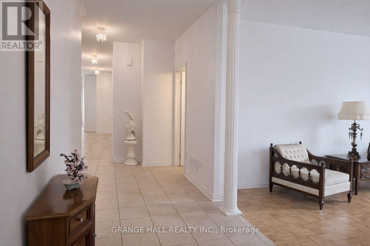 203 Starling Boulevard, Vaughan, Ontario  L4H 3J4 - Photo 5 - N13023726