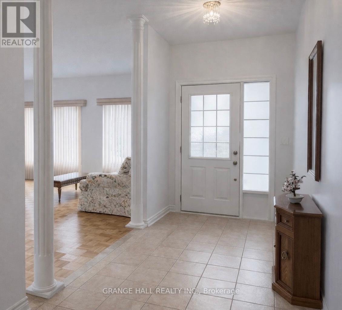 203 Starling Boulevard, Vaughan, Ontario  L4H 3J4 - Photo 4 - N13023726