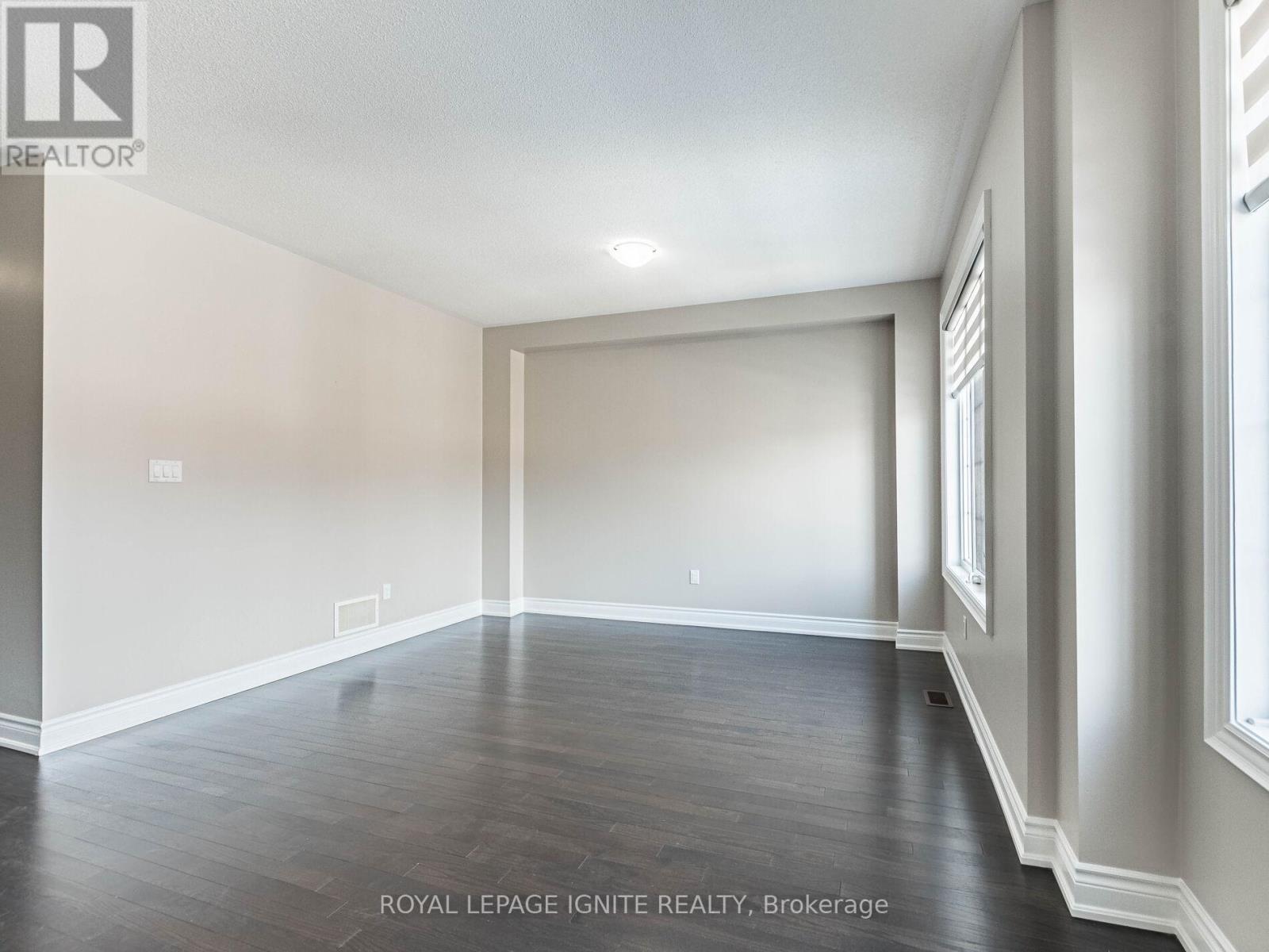 15 Temple Manor Road, Brampton, Ontario  L6Y 6C4 - Photo 14 - W12844112