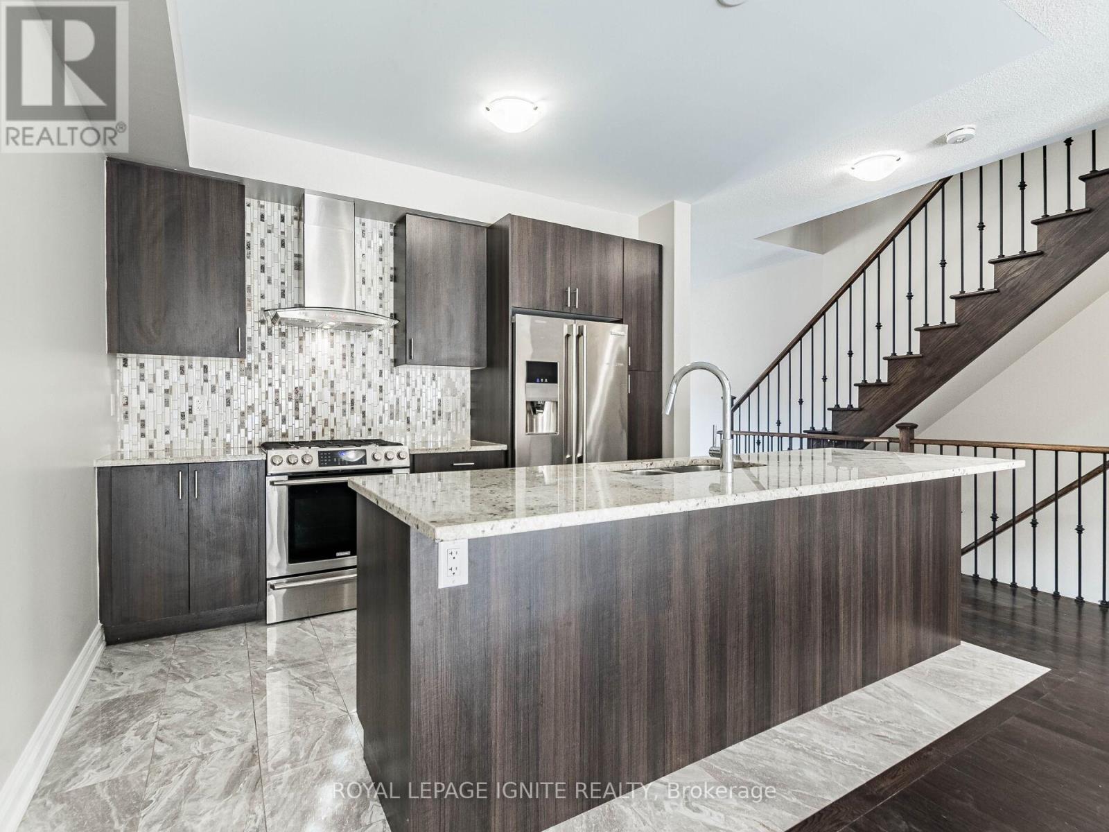 15 Temple Manor Road, Brampton, Ontario  L6Y 6C4 - Photo 26 - W12844112