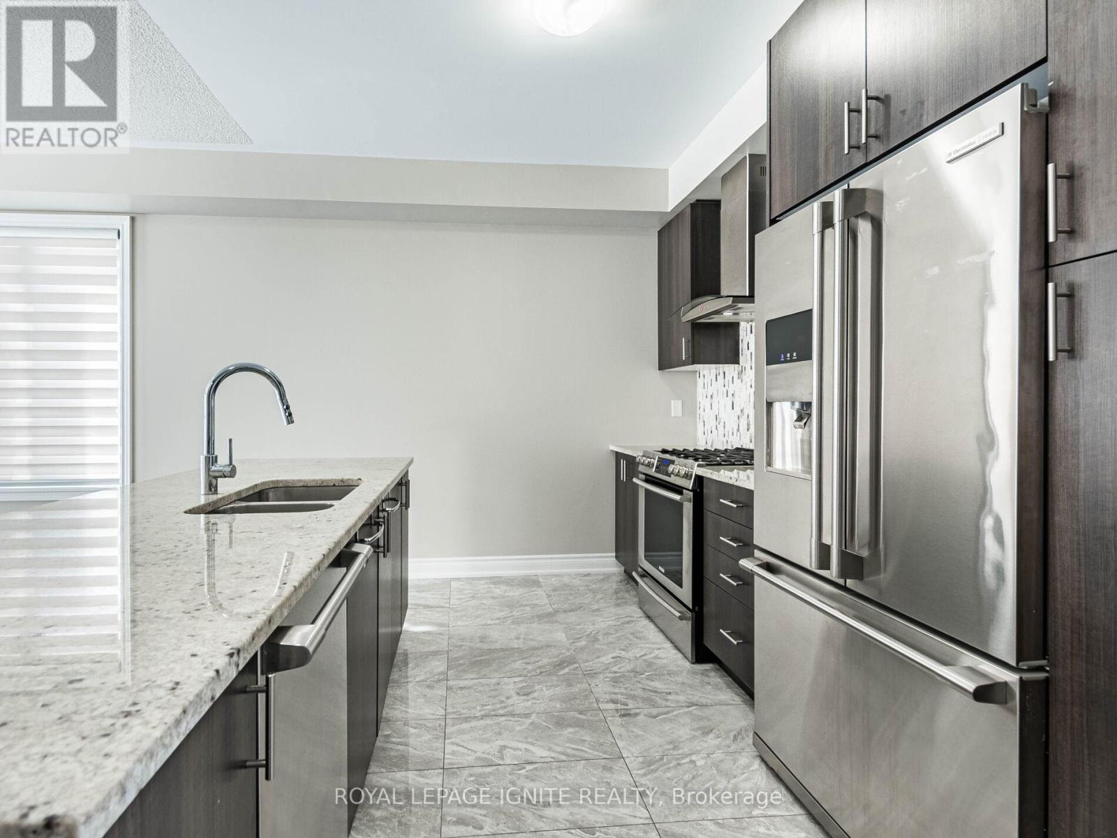 15 Temple Manor Road, Brampton, Ontario  L6Y 6C4 - Photo 29 - W12844112