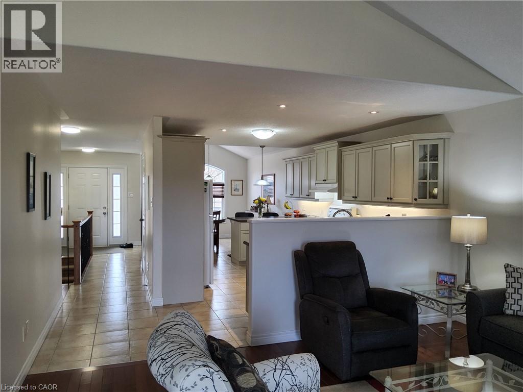 39 Driftwood Drive, Simcoe, Ontario  N3Y 0A3 - Photo 5 - 40823087