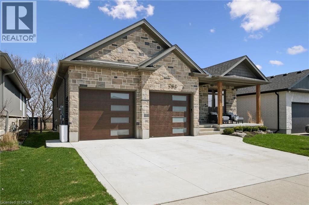 206 Timber Trail Road, Elmira, Ontario  N3B 0E4 - Photo 3 - 40821932