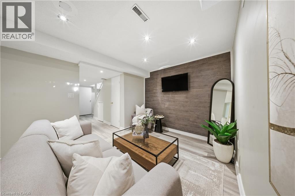 1386 Quest Circle, Mississauga, Ontario  L5N 8B5 - Photo 31 - 40821888