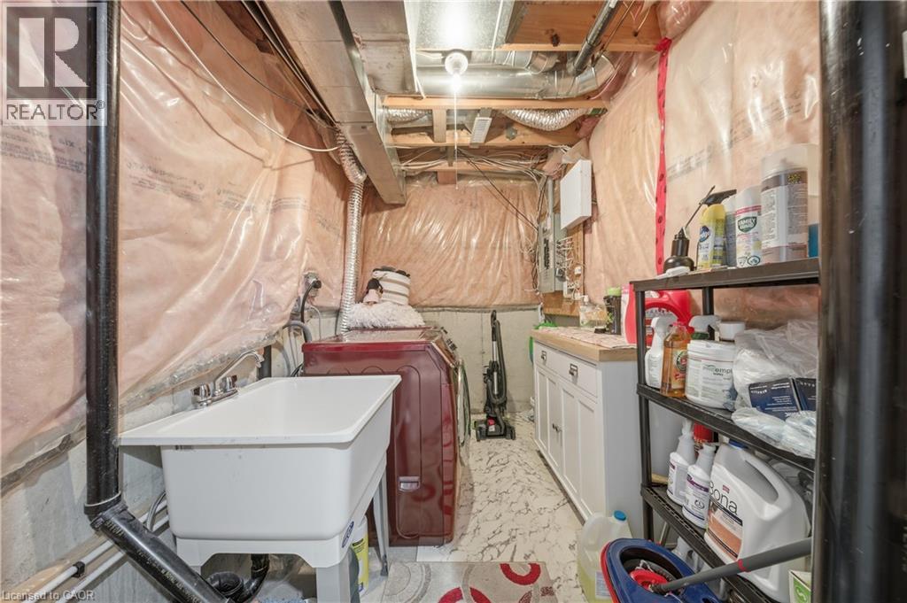 1386 Quest Circle, Mississauga, Ontario  L5N 8B5 - Photo 32 - 40821888