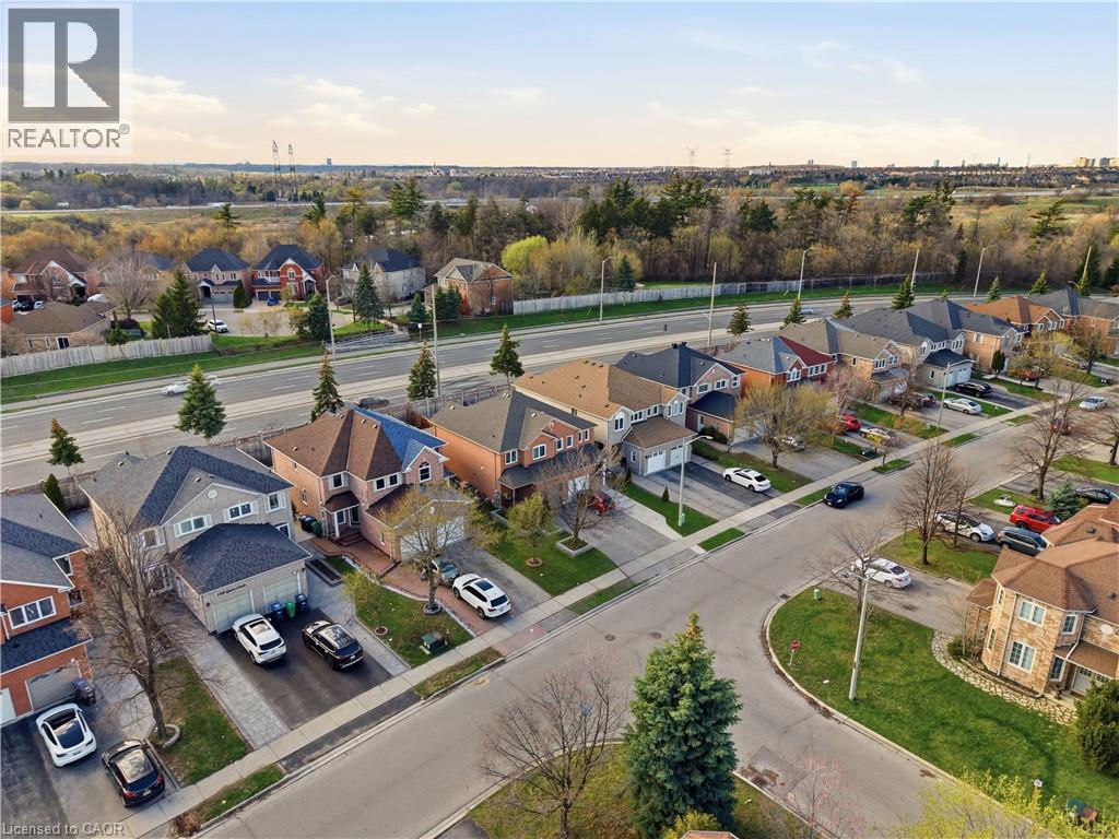 1386 Quest Circle, Mississauga, Ontario  L5N 8B5 - Photo 38 - 40821888