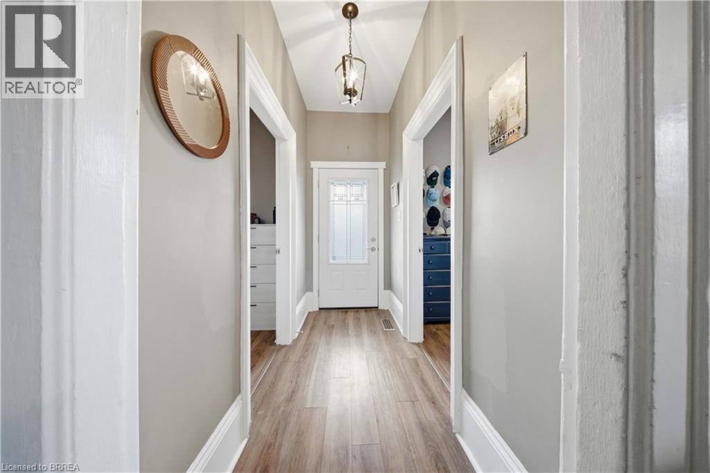 64 Richardson Street, Brantford, Ontario  N3T 1J1 - Photo 6 - 40814862