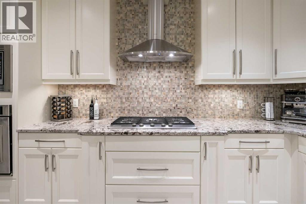 127 Lake Placid Close SE, Calgary, Alberta  T2J 5A5 - Photo 13 - A2301674