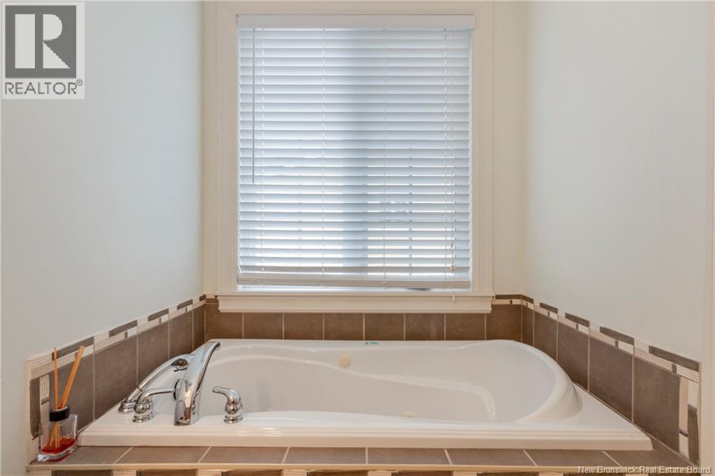277 Lonsdale Drive, Moncton, New Brunswick  E1G 0A9 - Photo 17 - NB137415