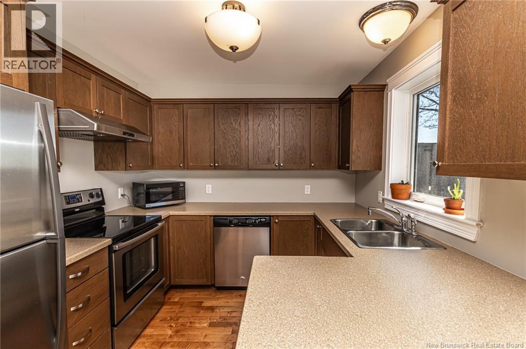 16 Brownstone Lane, Fredericton, New Brunswick  E3A 9G3 - Photo 5 - NB137477