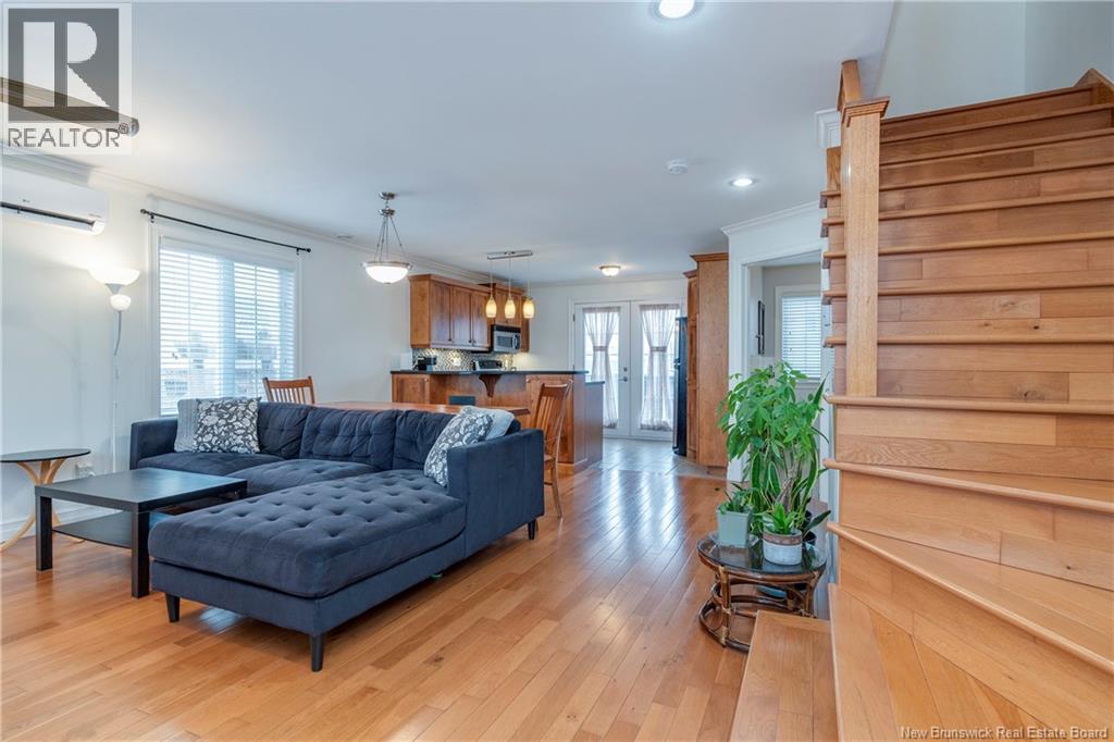 277 Lonsdale Drive, Moncton, New Brunswick  E1G 0A9 - Photo 2 - NB137415