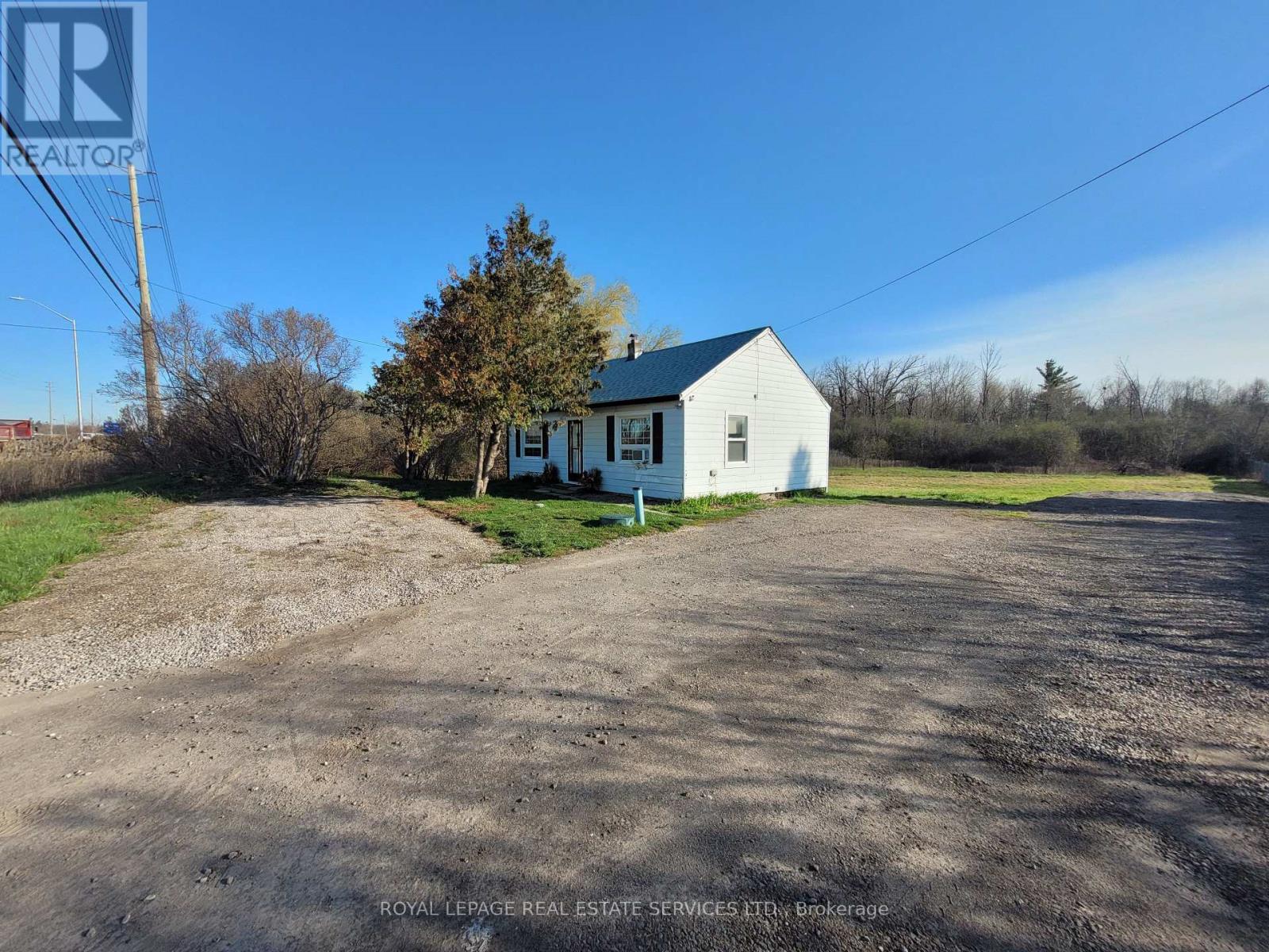 3209 Bronte Road, Oakville, Ontario  L6M 4J3 - Photo 3 - W12943224