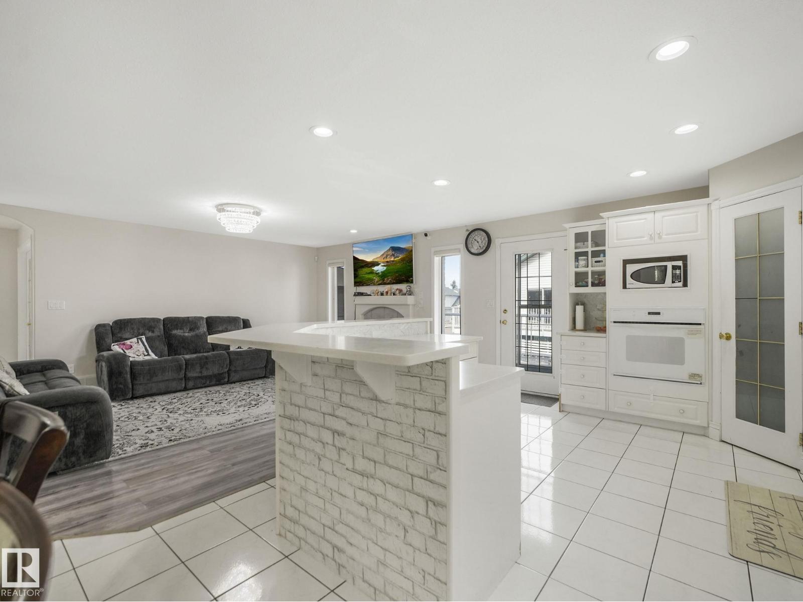 115 Kulawy Dr N Nw, Edmonton, Alberta  T6L 6T9 - Photo 21 - E4483676