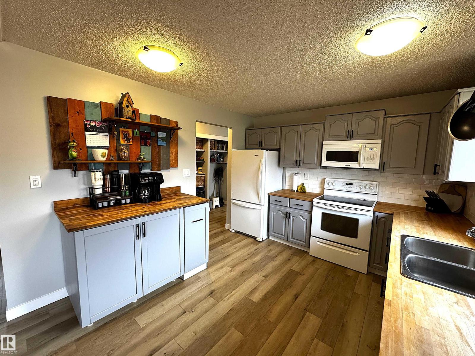 10 Medhurst Cr, Sherwood Park, Alberta  T8A 3T6 - Photo 6 - E4483679