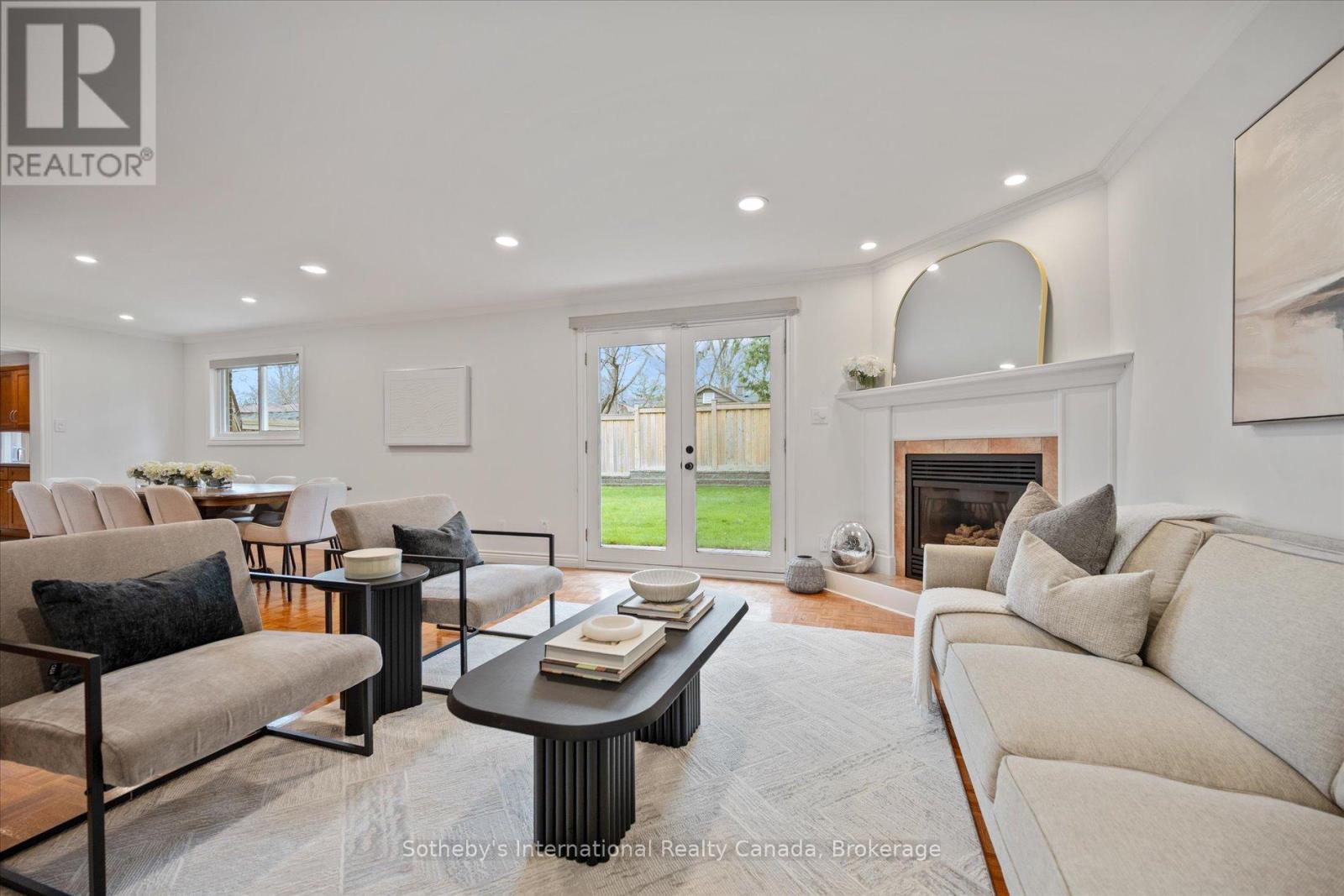 1248 Landfair Crescent, Oakville, Ontario  L6H 2N3 - Photo 11 - W13033728