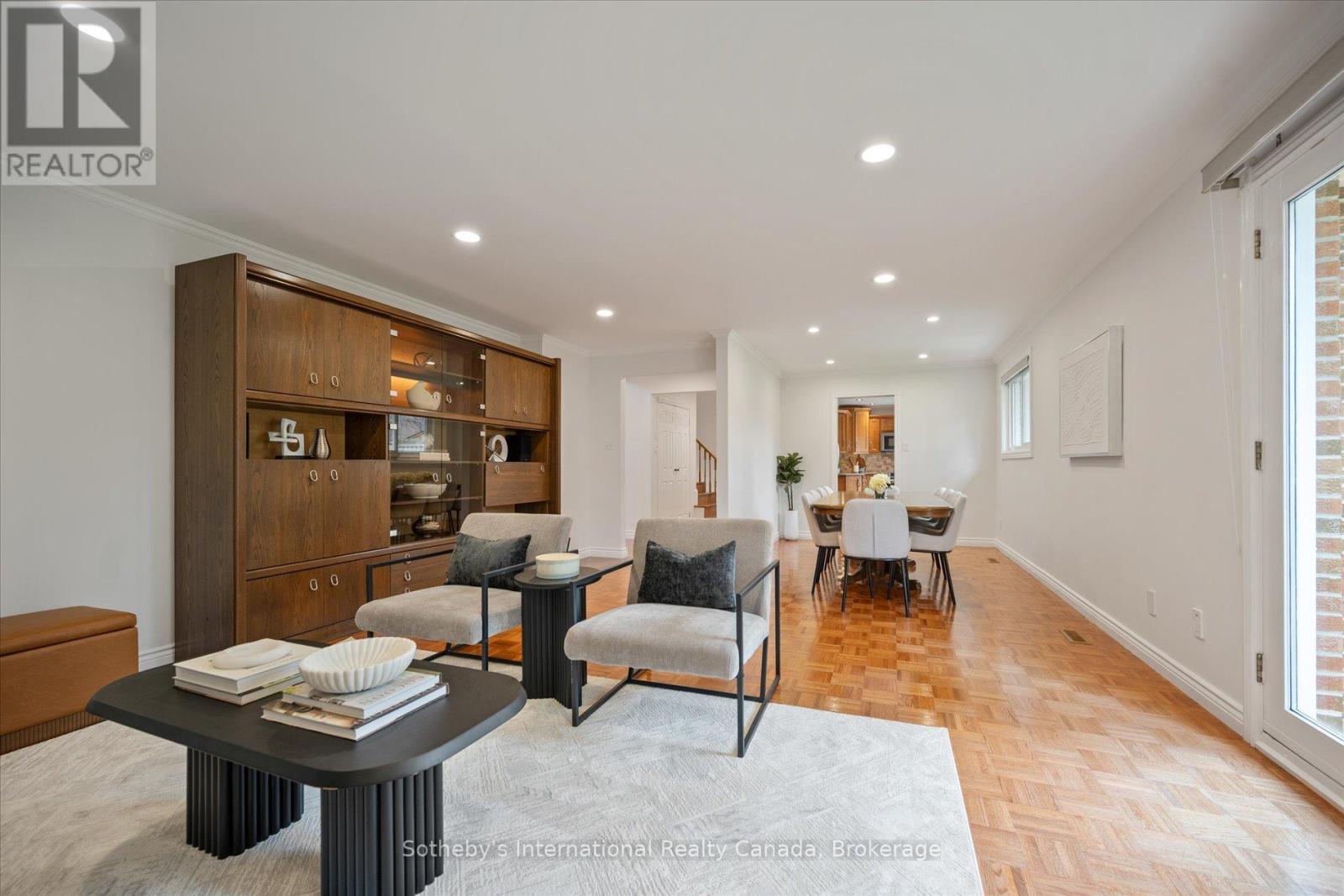 1248 Landfair Crescent, Oakville, Ontario  L6H 2N3 - Photo 12 - W13033728