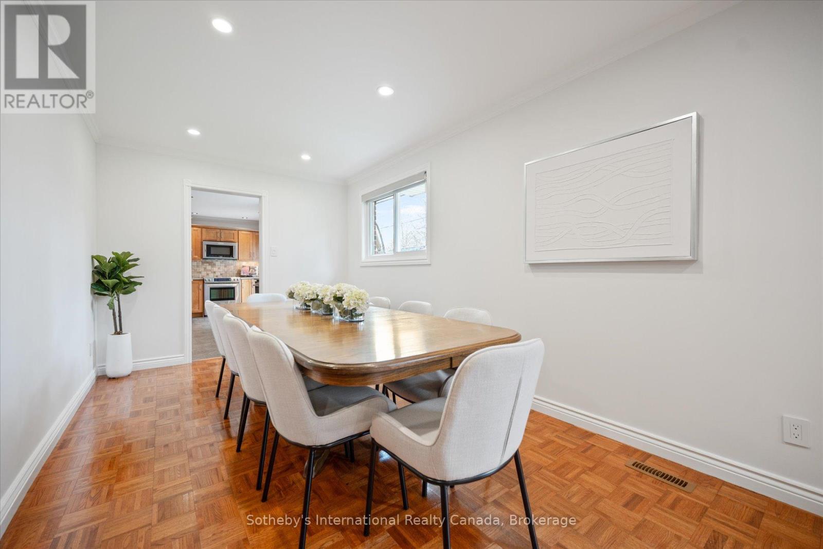 1248 Landfair Crescent, Oakville, Ontario  L6H 2N3 - Photo 13 - W13033728