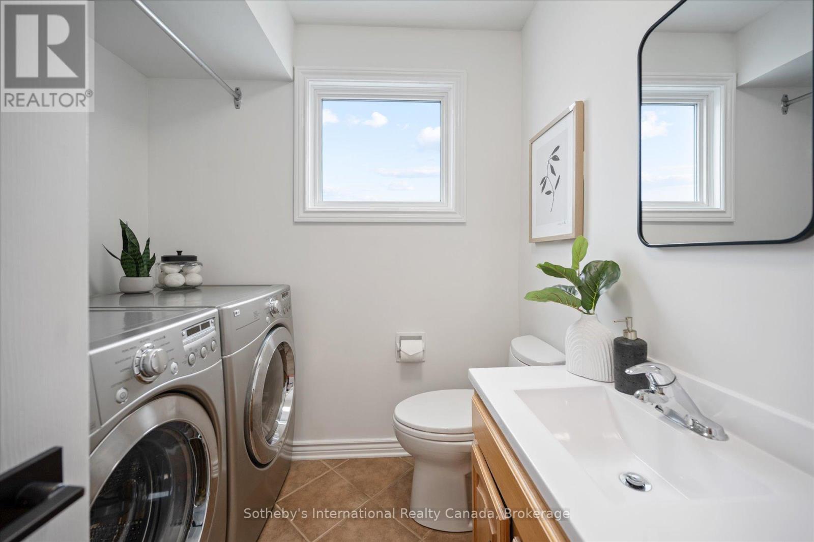 1248 Landfair Crescent, Oakville, Ontario  L6H 2N3 - Photo 22 - W13033728