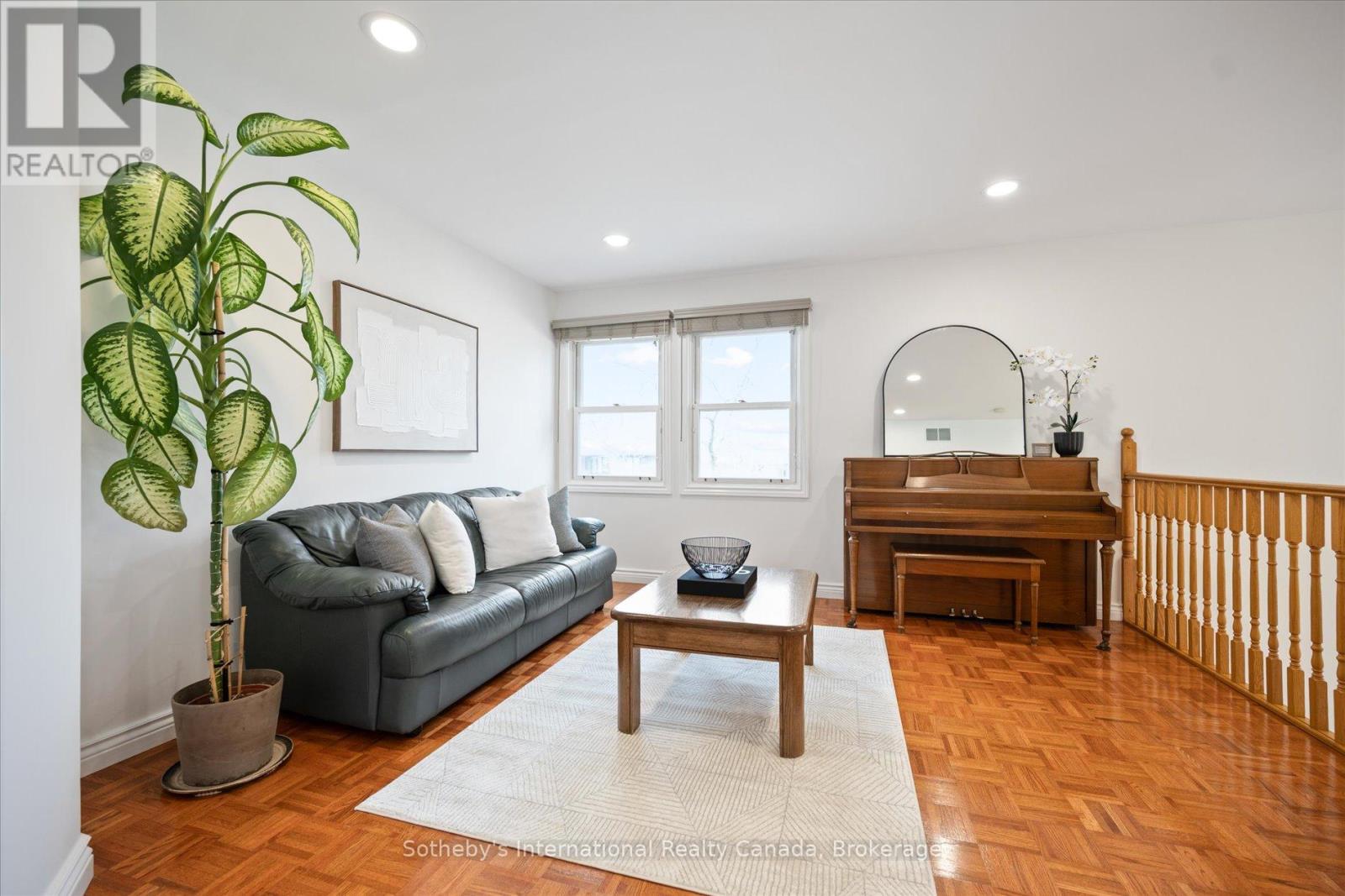 1248 Landfair Crescent, Oakville, Ontario  L6H 2N3 - Photo 24 - W13033728