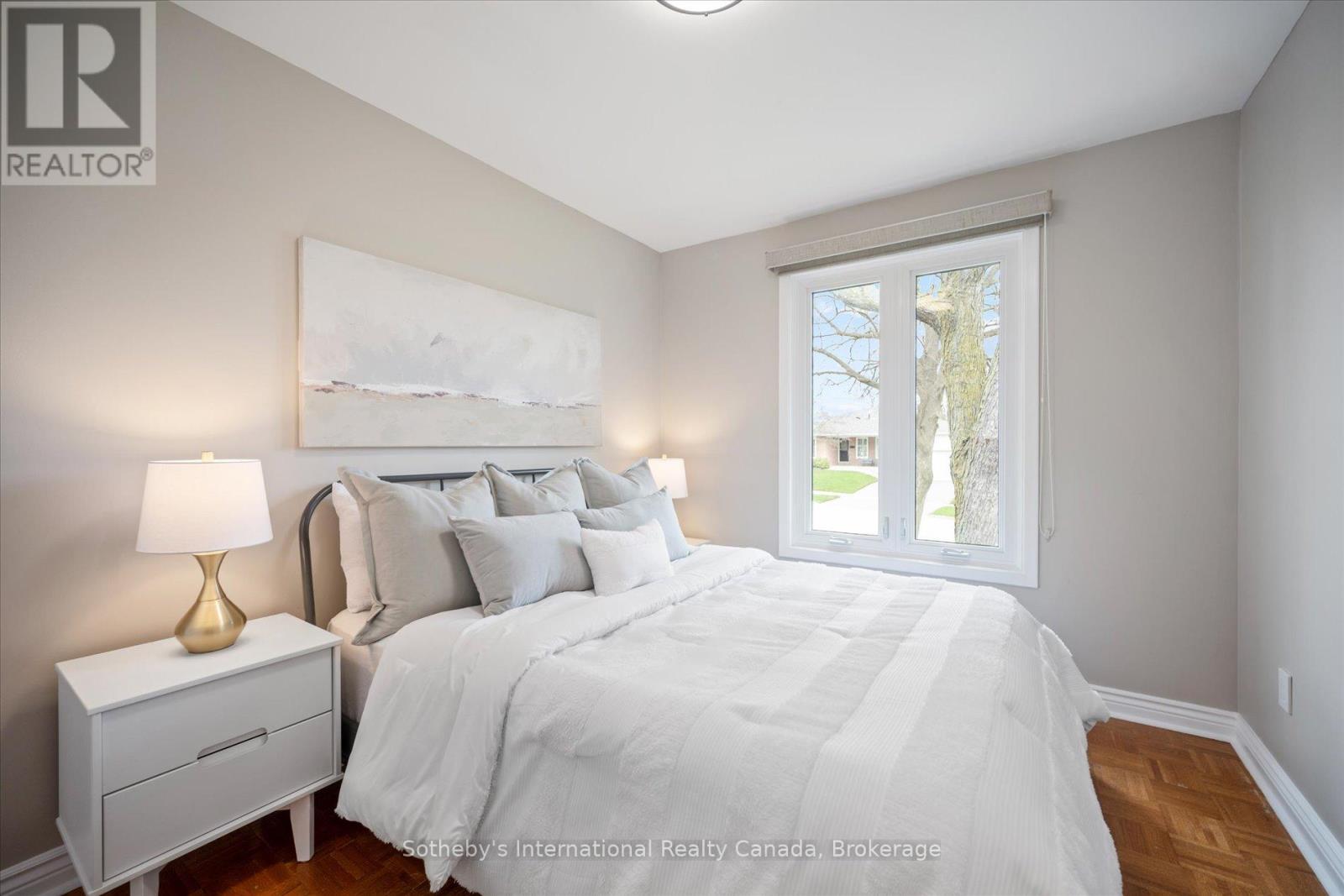 1248 Landfair Crescent, Oakville, Ontario  L6H 2N3 - Photo 35 - W13033728