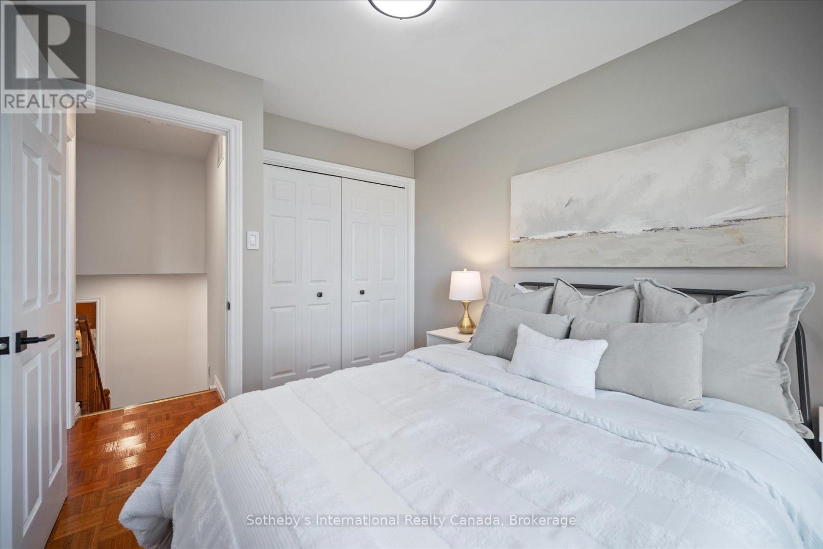 1248 Landfair Crescent, Oakville, Ontario  L6H 2N3 - Photo 36 - W13033728