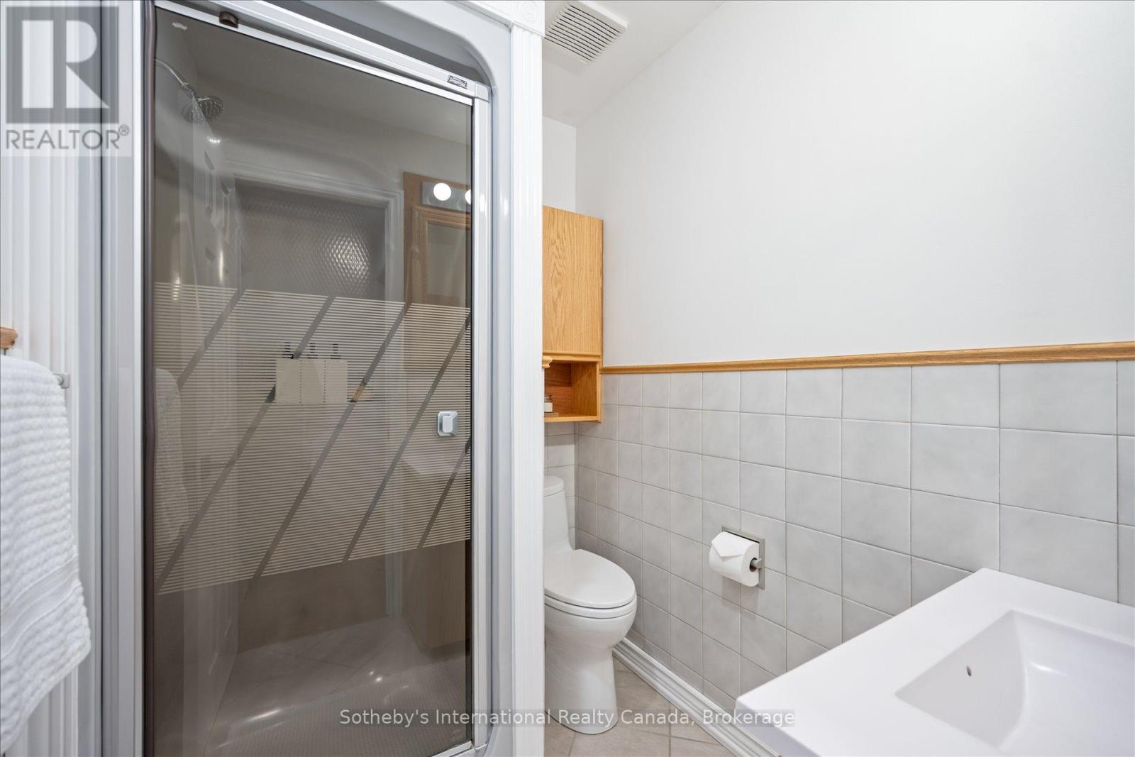 1248 Landfair Crescent, Oakville, Ontario  L6H 2N3 - Photo 42 - W13033728