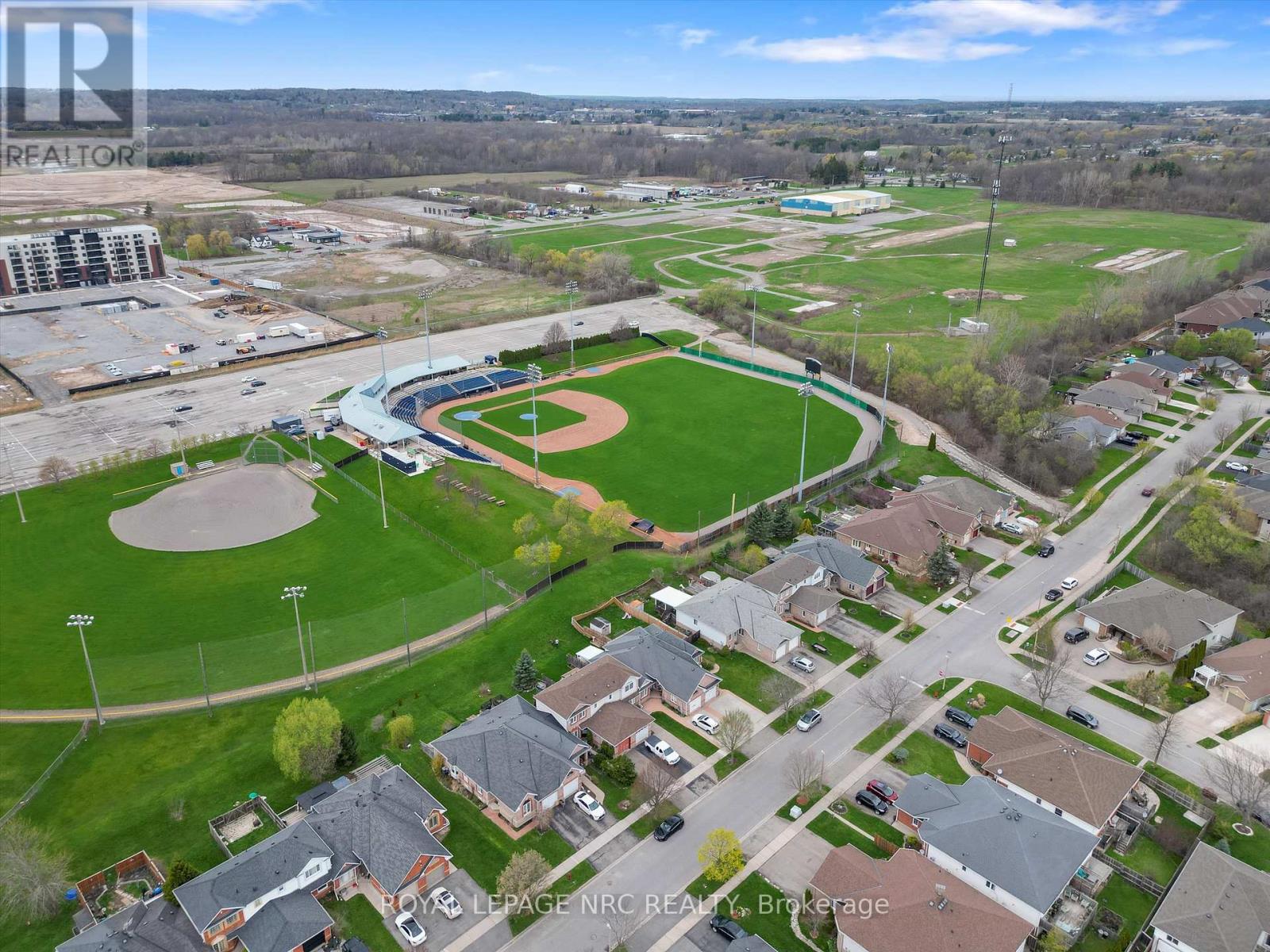 147 St. Lawrence Drive, Welland, Ontario  L3C 7H6 - Photo 38 - X13033704