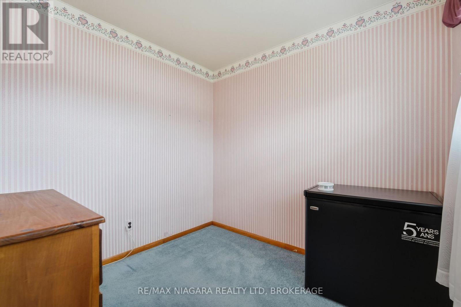 277 Lakeshore Road, St. Catharines, Ontario  L2M 1R9 - Photo 11 - X13033720