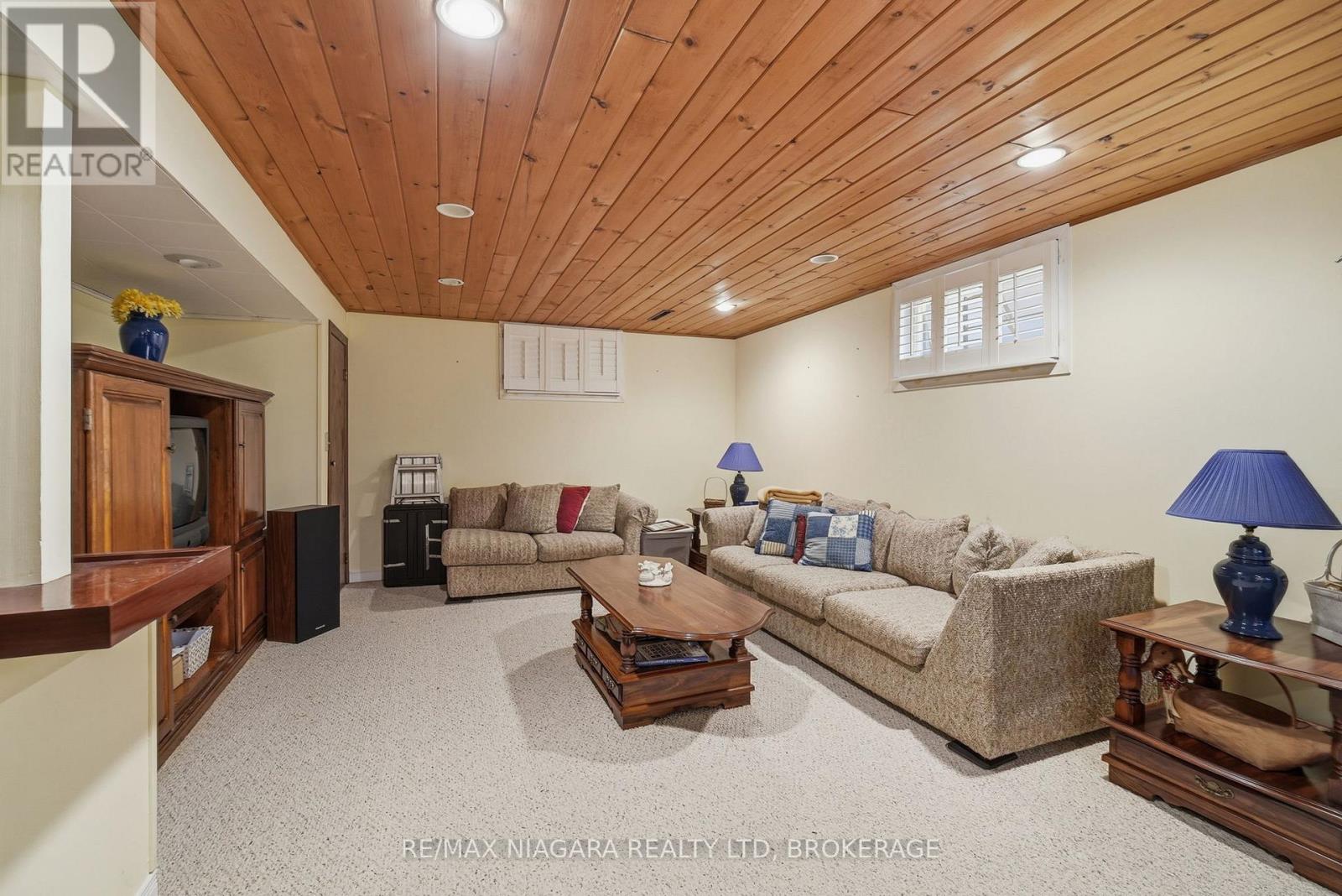 277 Lakeshore Road, St. Catharines, Ontario  L2M 1R9 - Photo 17 - X13033720