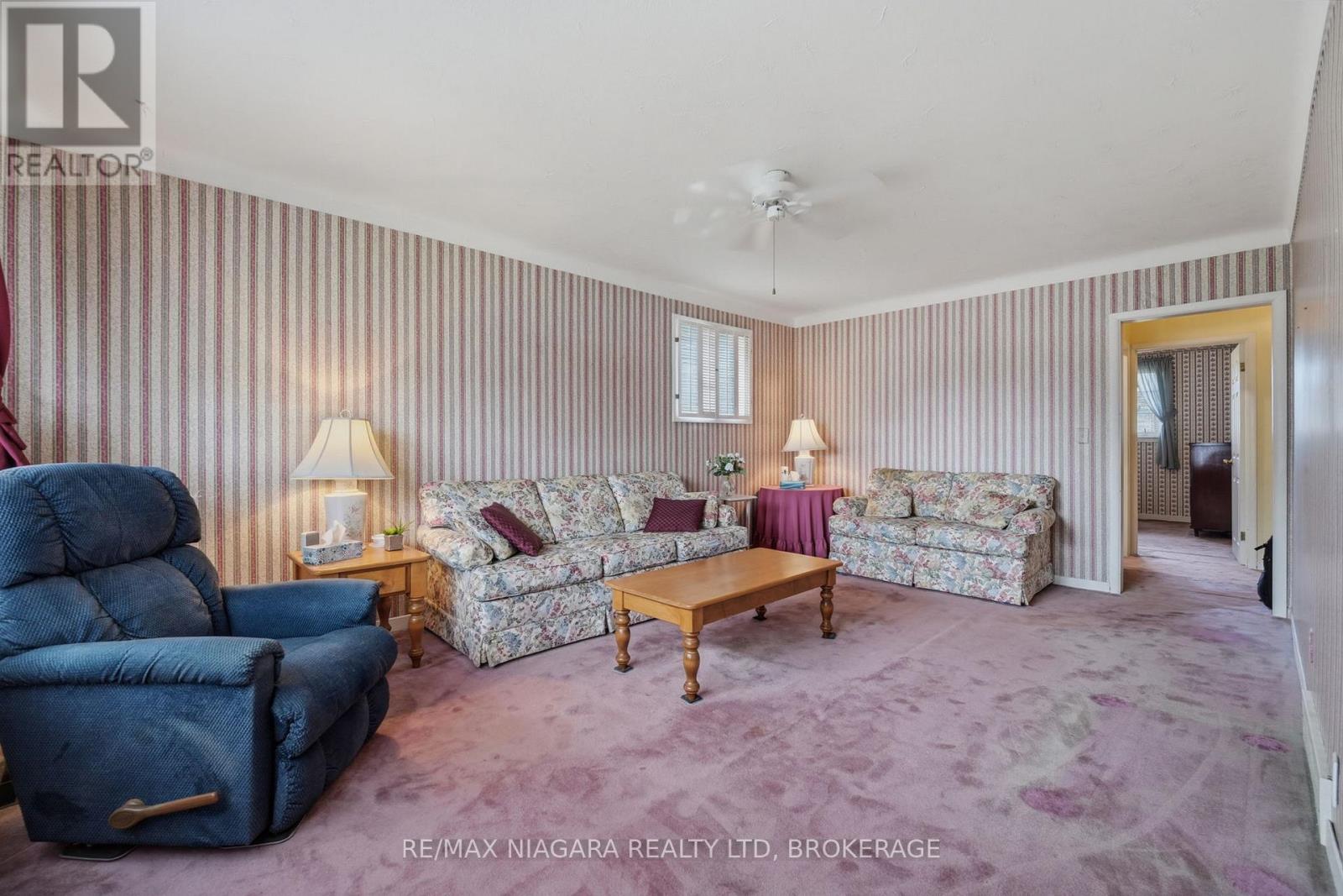 277 Lakeshore Road, St. Catharines, Ontario  L2M 1R9 - Photo 7 - X13033720