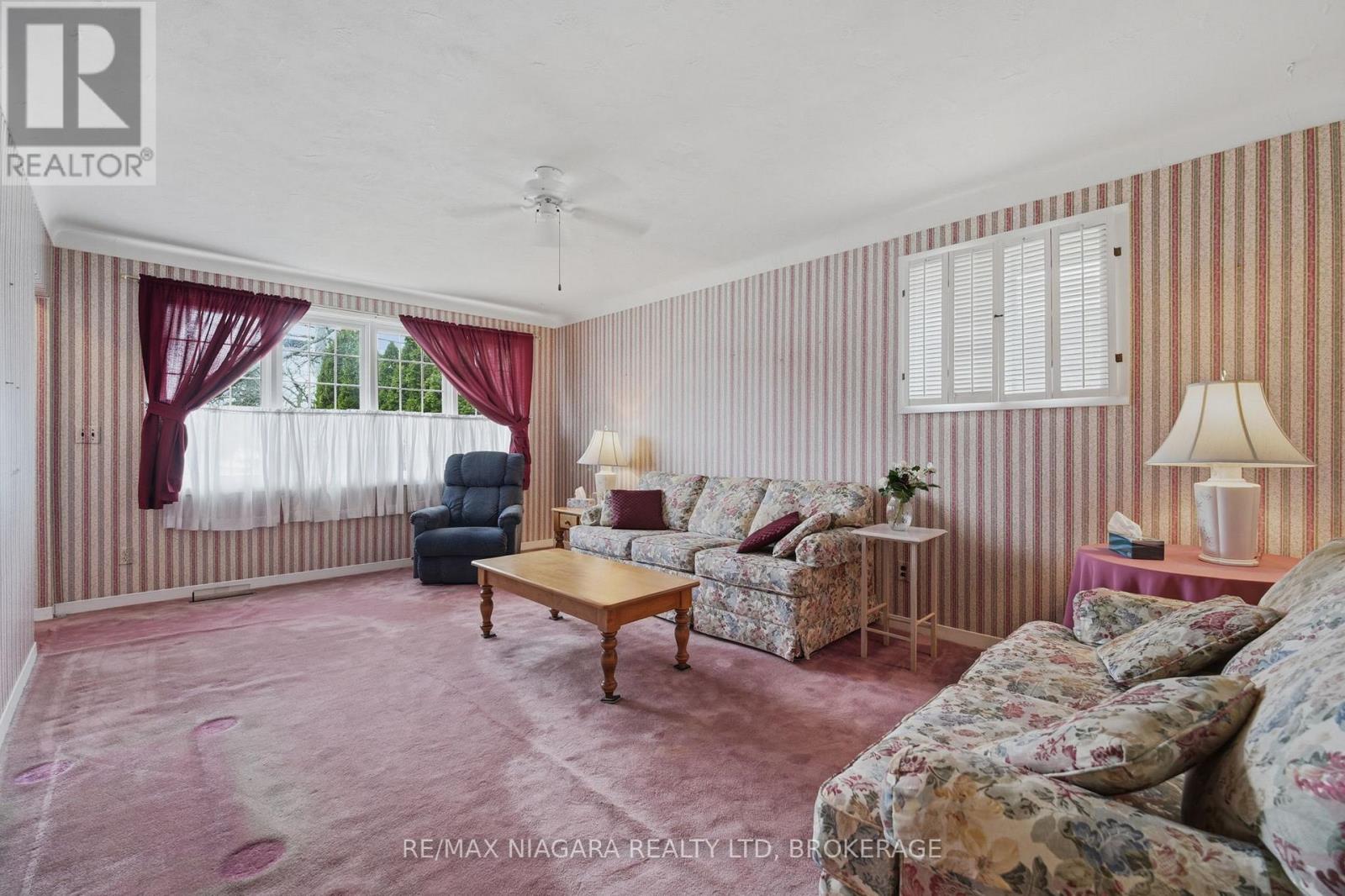 277 Lakeshore Road, St. Catharines, Ontario  L2M 1R9 - Photo 8 - X13033720