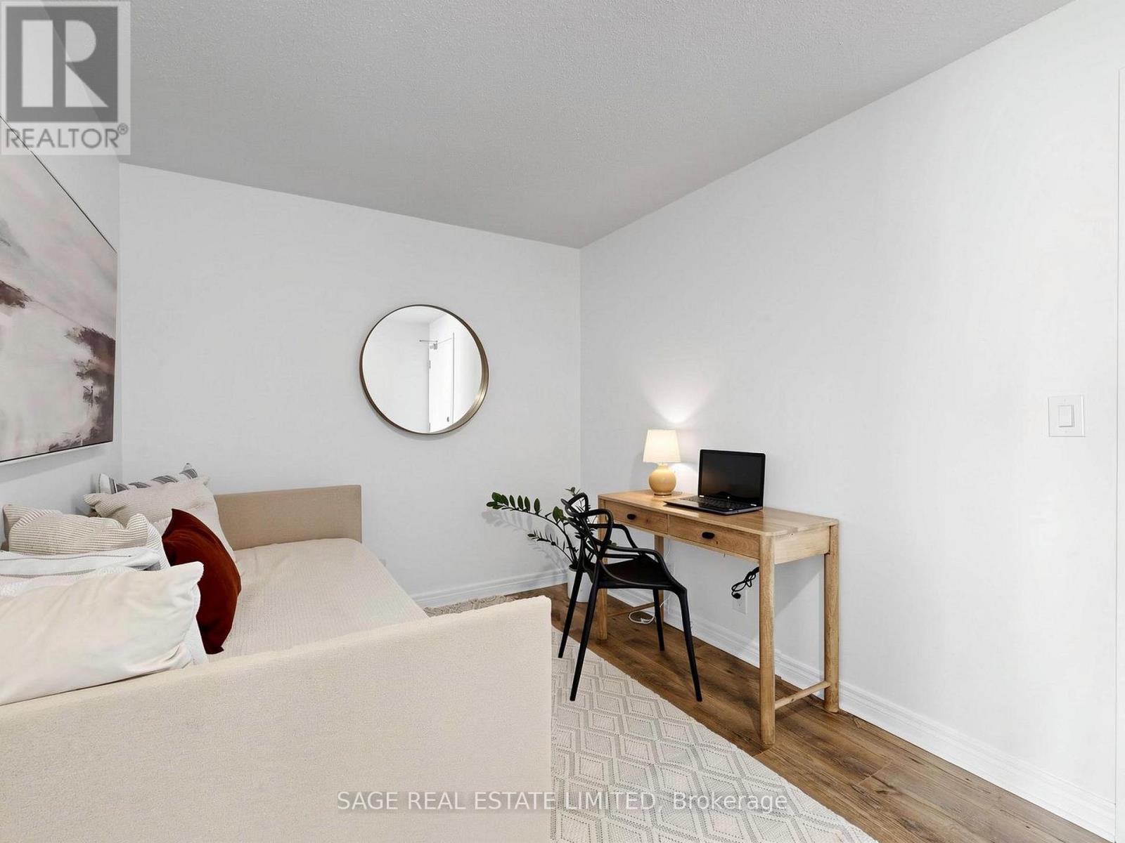 811 - 225 Wellesley Street E, Toronto, Ontario  M4X 1X8 - Photo 18 - C13033730