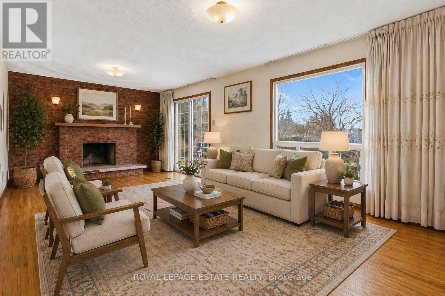 20 Davidson Avenue, Toronto, Ontario  M1K 1C3 - Photo 11 - E13033652