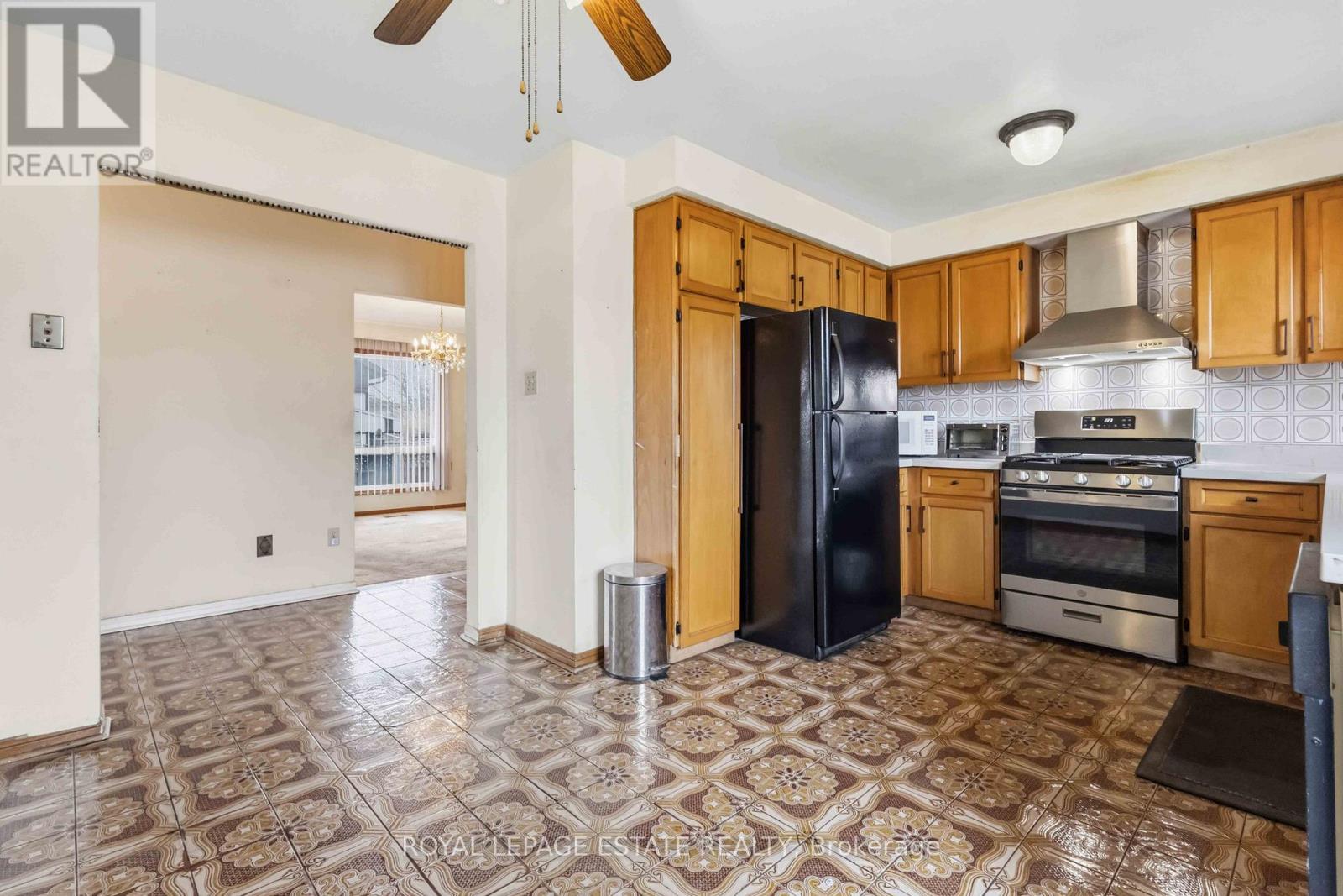 20 Davidson Avenue, Toronto, Ontario  M1K 1C3 - Photo 21 - E13033652