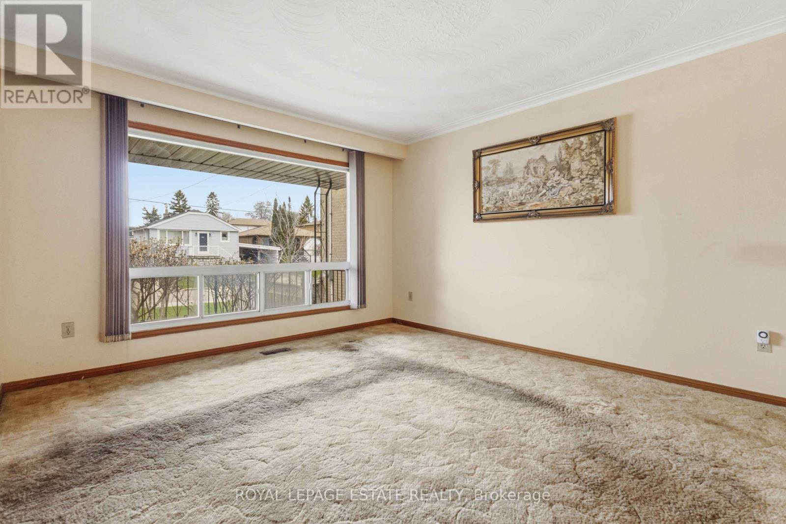 20 Davidson Avenue, Toronto, Ontario  M1K 1C3 - Photo 4 - E13033652