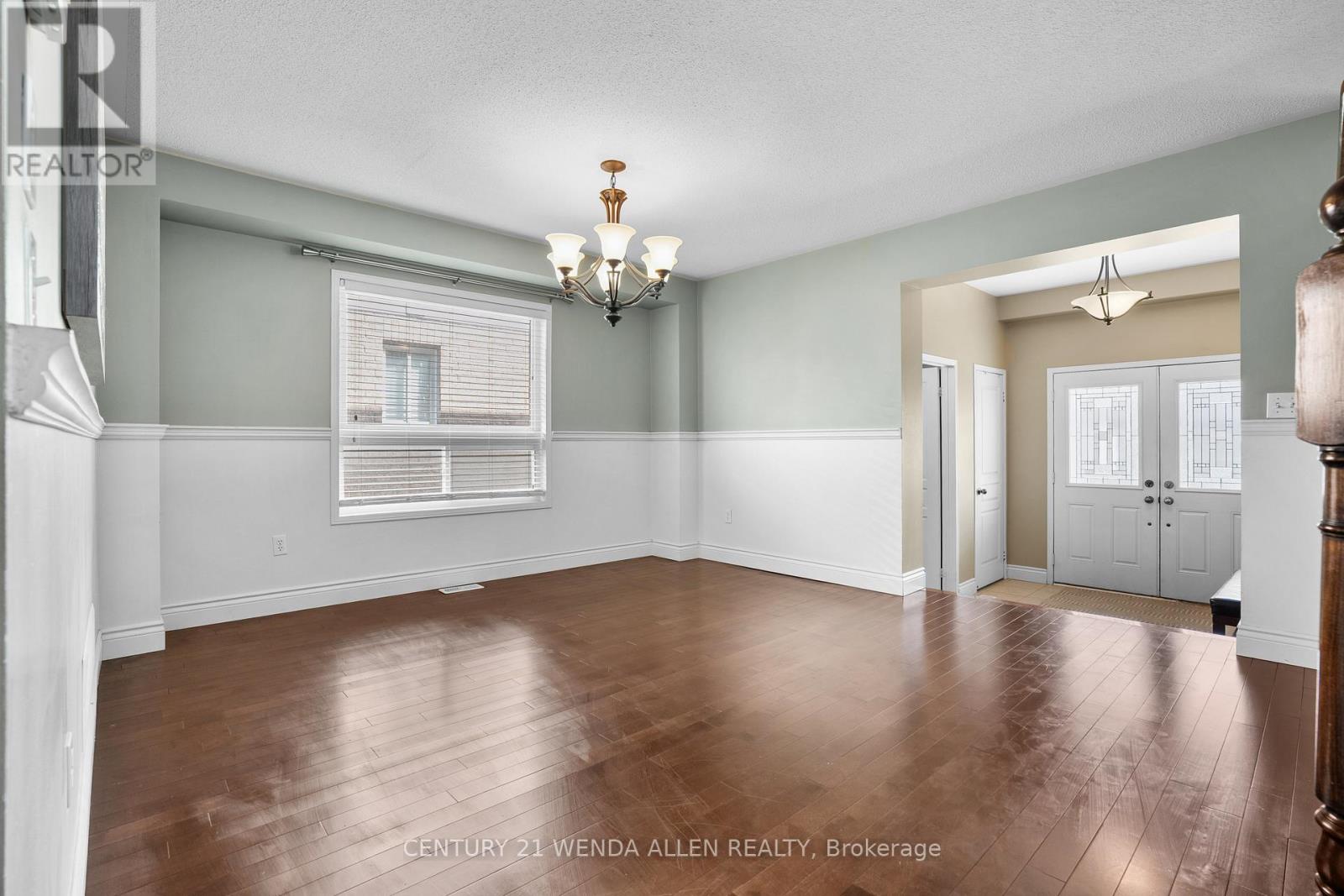 566 Oldman Road, Oshawa, Ontario  L1K 2V9 - Photo 8 - E13033686