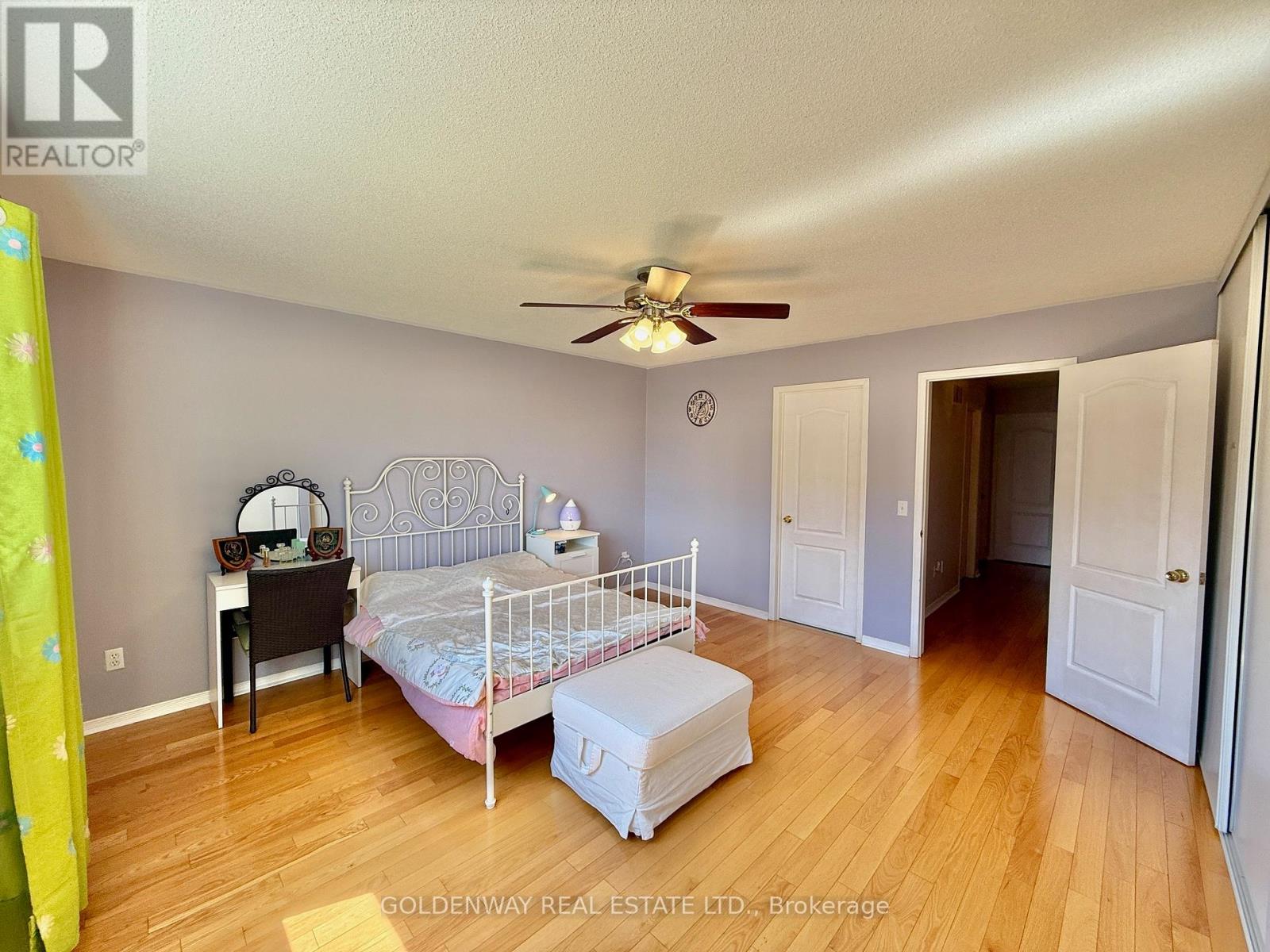 121 Mike Myers Drive, Toronto, Ontario  M1P 5G4 - Photo 11 - E13033738