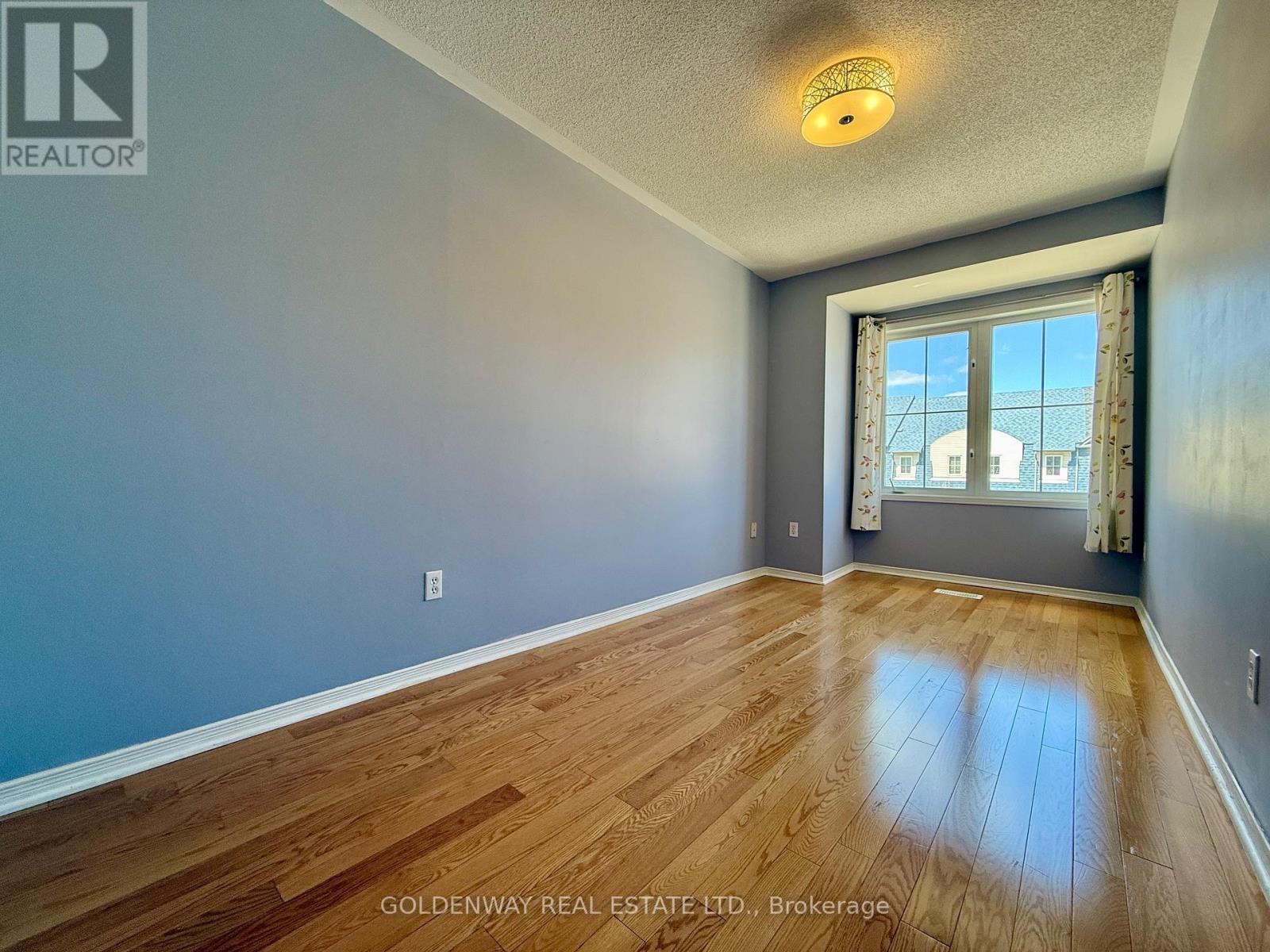 121 Mike Myers Drive, Toronto, Ontario  M1P 5G4 - Photo 14 - E13033738